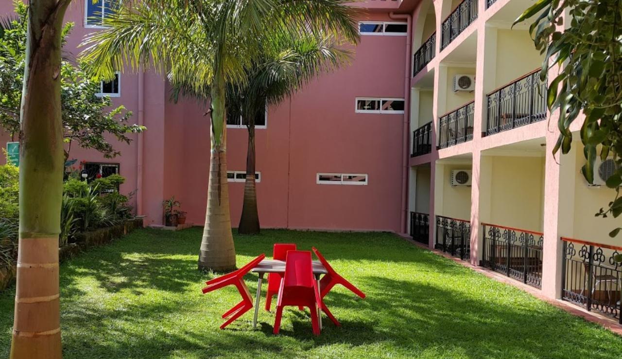 Imperial Golf View Hotel Entebbe Exterior photo