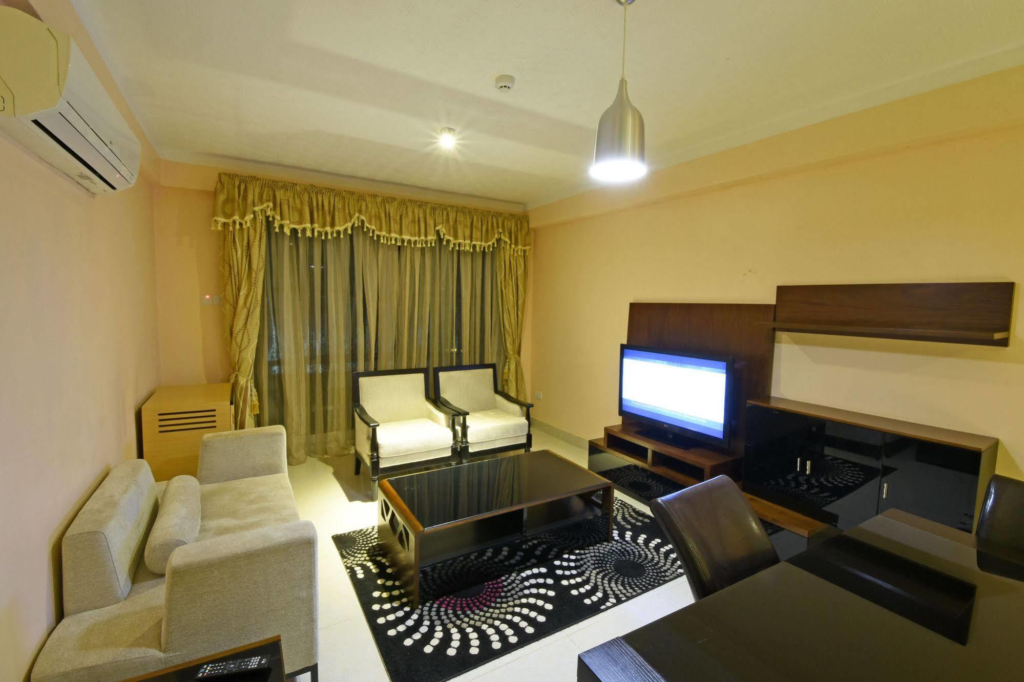 Imperial Golf View Hotel Entebbe Exterior photo